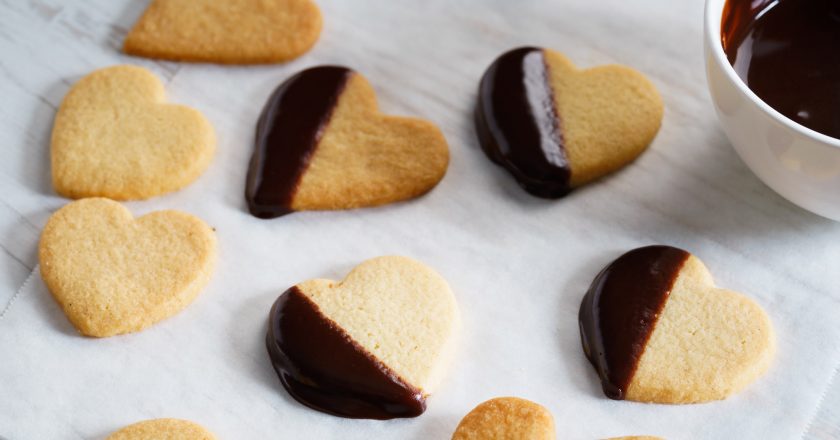 Chocolate Rose Petal Cookies