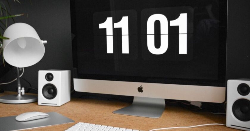 Time Travel in the Terminal: A Student's Guide to Mac Date and Time Adjustments